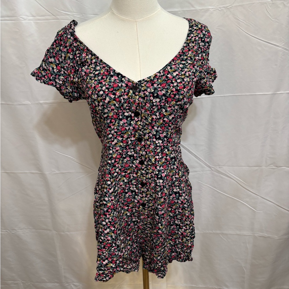 Lucca Couture Floral Romper‎ Open Back Lattice Puff Sleeve Medium